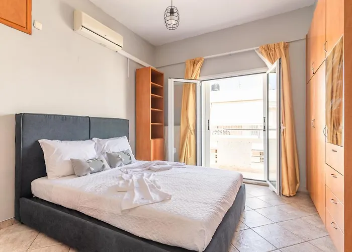 Spacious Apartment Near Downtown