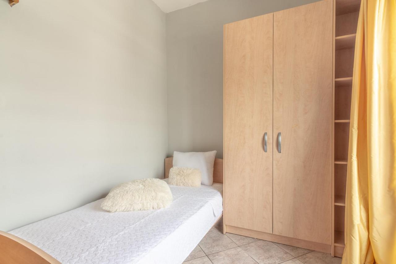 Apartment Spacious Near Downtown *