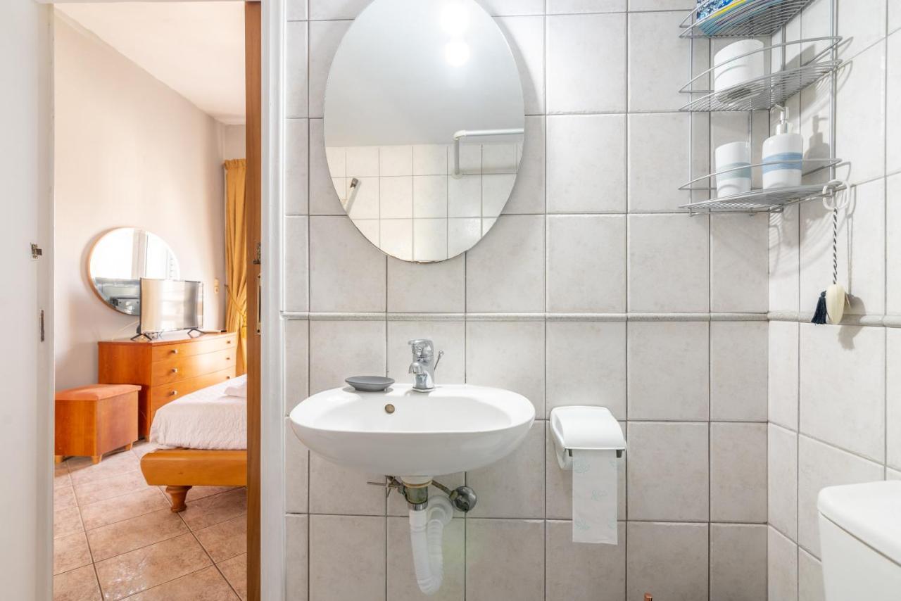 Spacious Near Downtown * Heraklion (Crete)